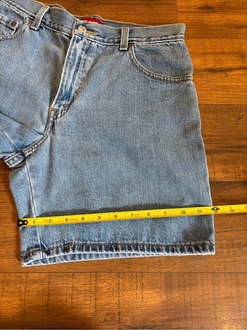VTG Y2K Levi’s Denim Shorts Women’s Size 10 Classic Fit Mom Shorts - Picture 8 of 8